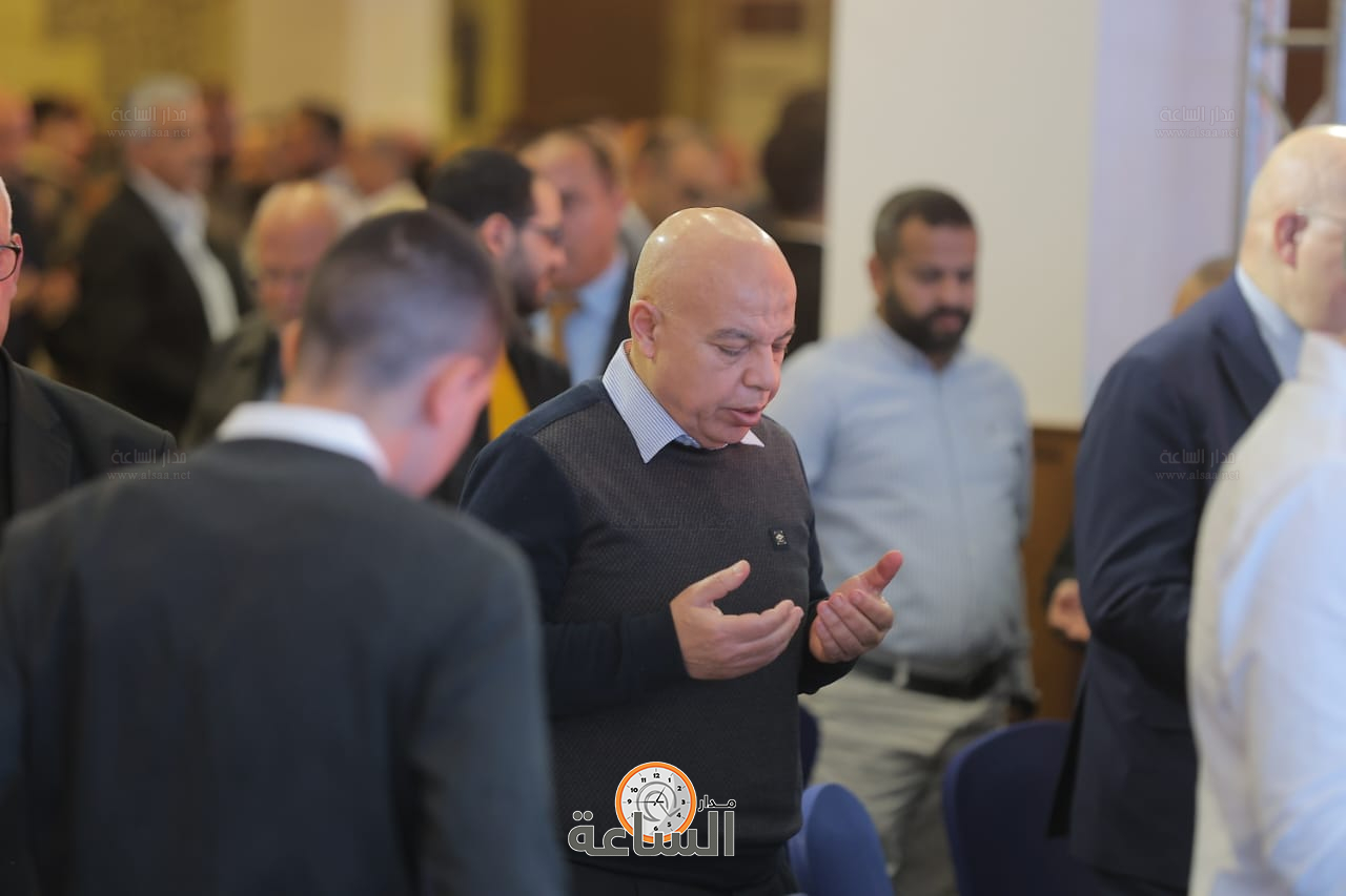 Madar Al-Saa Images 0.9733390625087635