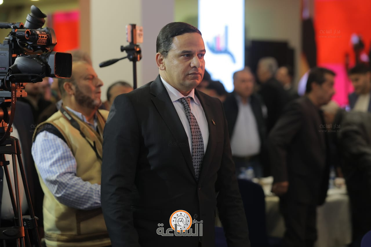 Madar Al-Saa Images 0.539874545766732