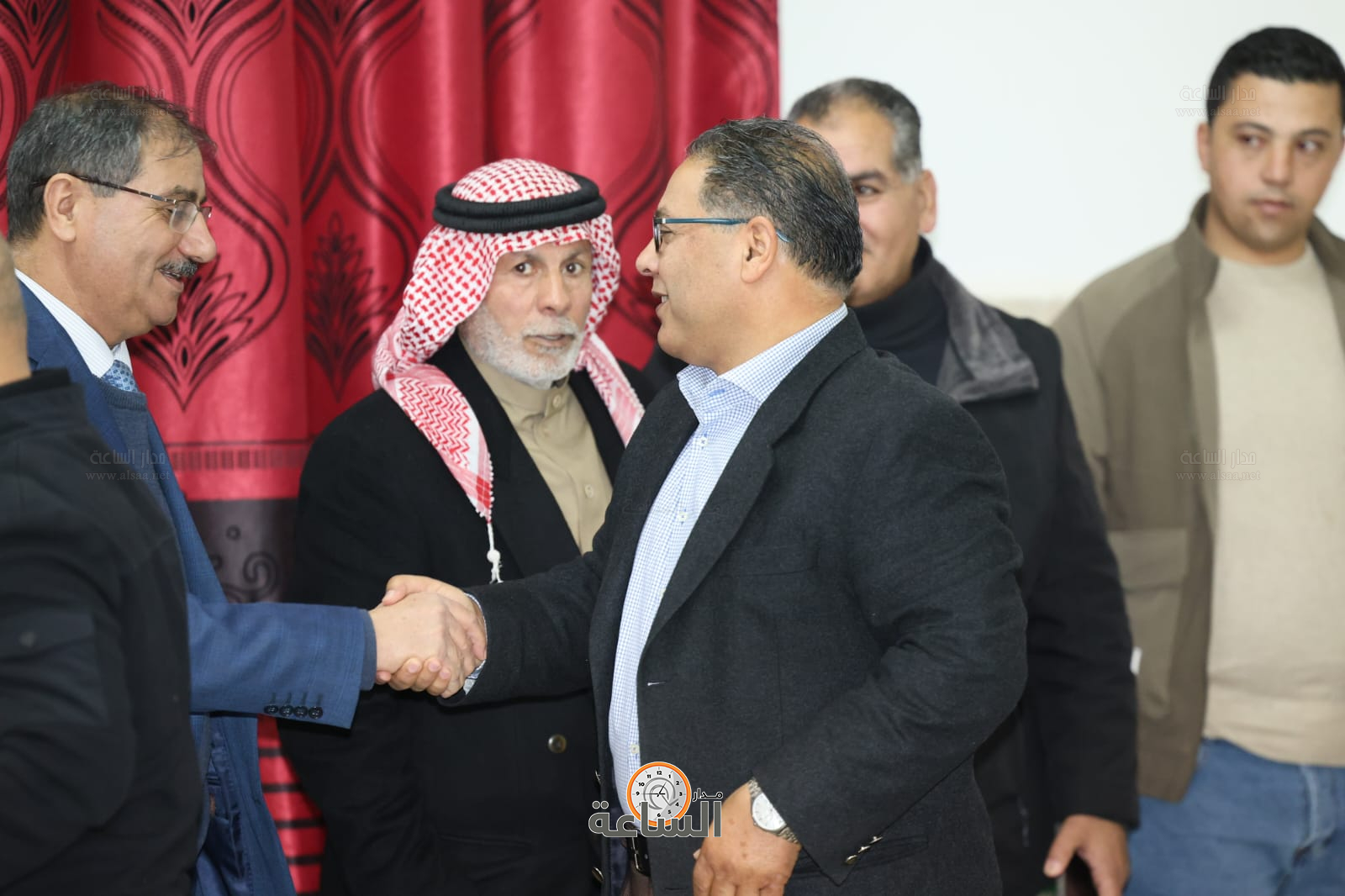 Madar Al-Saa Images 0.7163472431888342