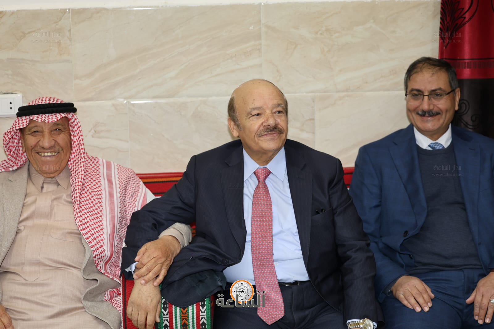 Madar Al-Saa Images 0.3891706644200368