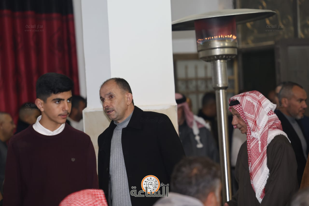 Madar Al-Saa Images 0.4659228071526704