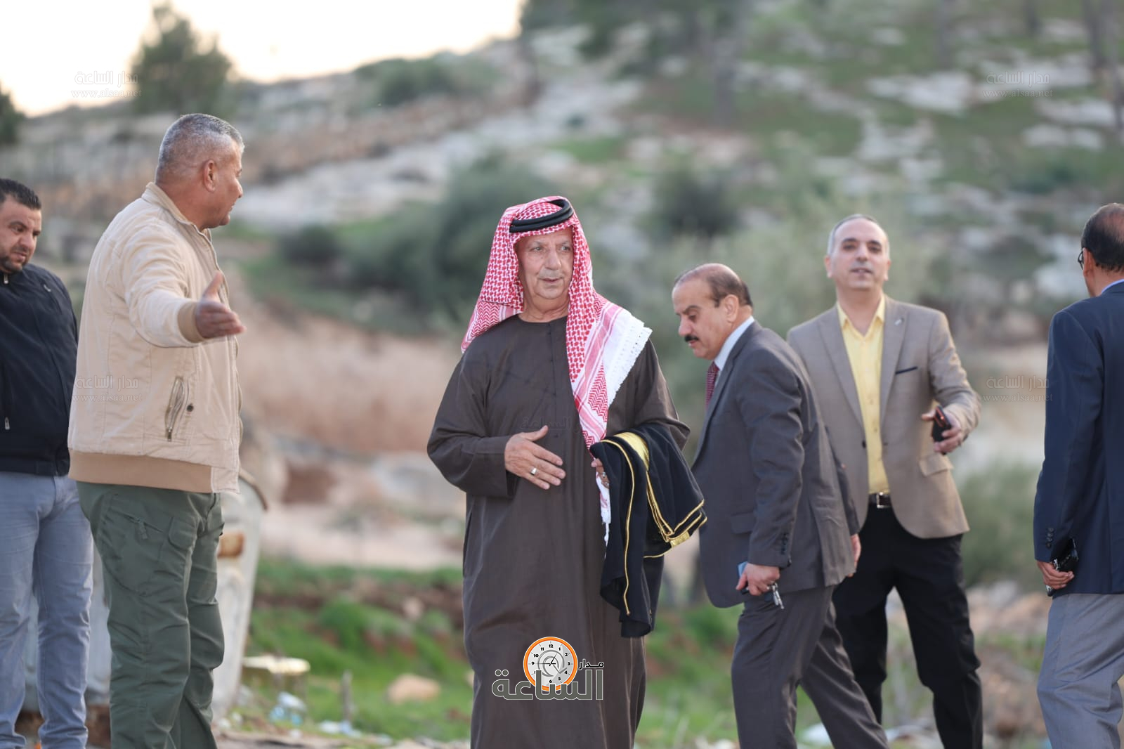 Madar Al-Saa Images 0.45093084146425677