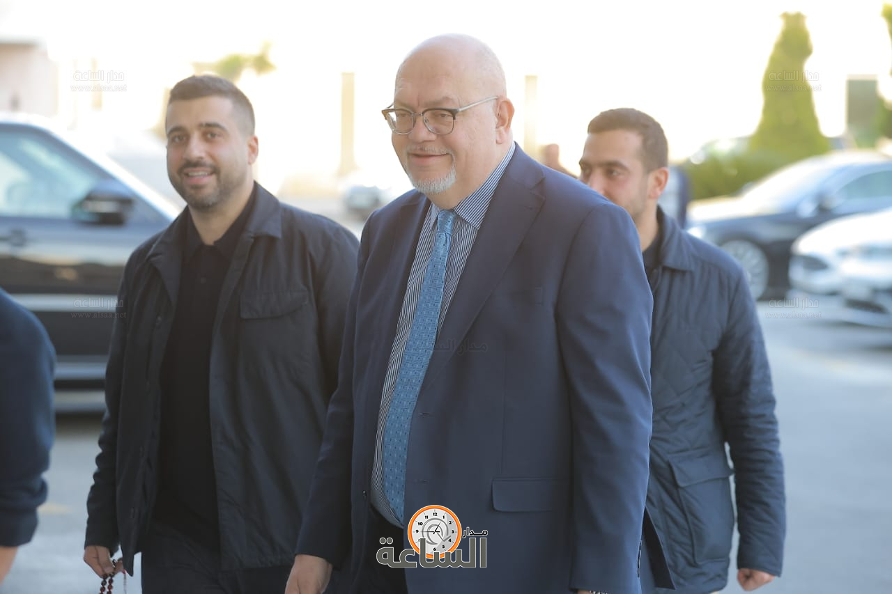 Madar Al-Saa Images 0.43182156557189755