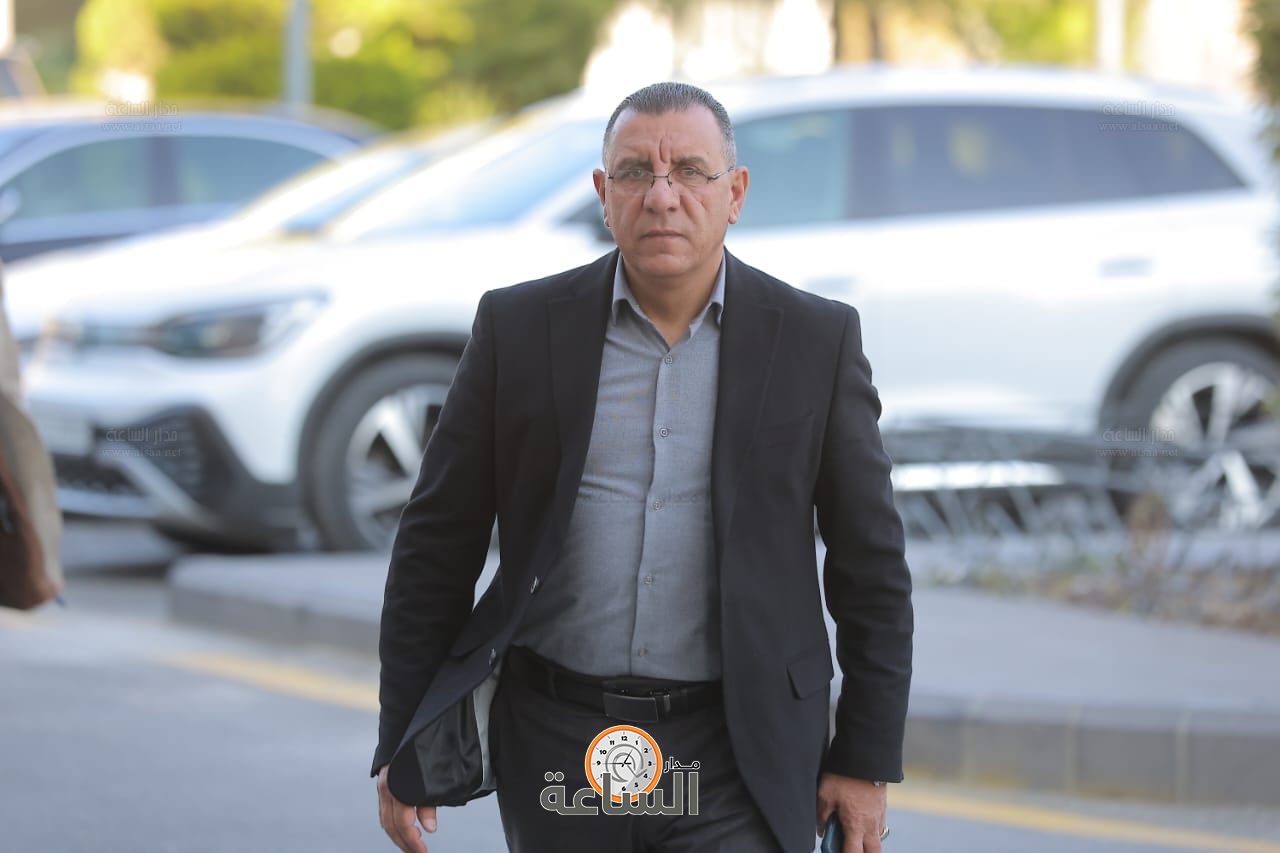 Madar Al-Saa Images 0.006692595050427075