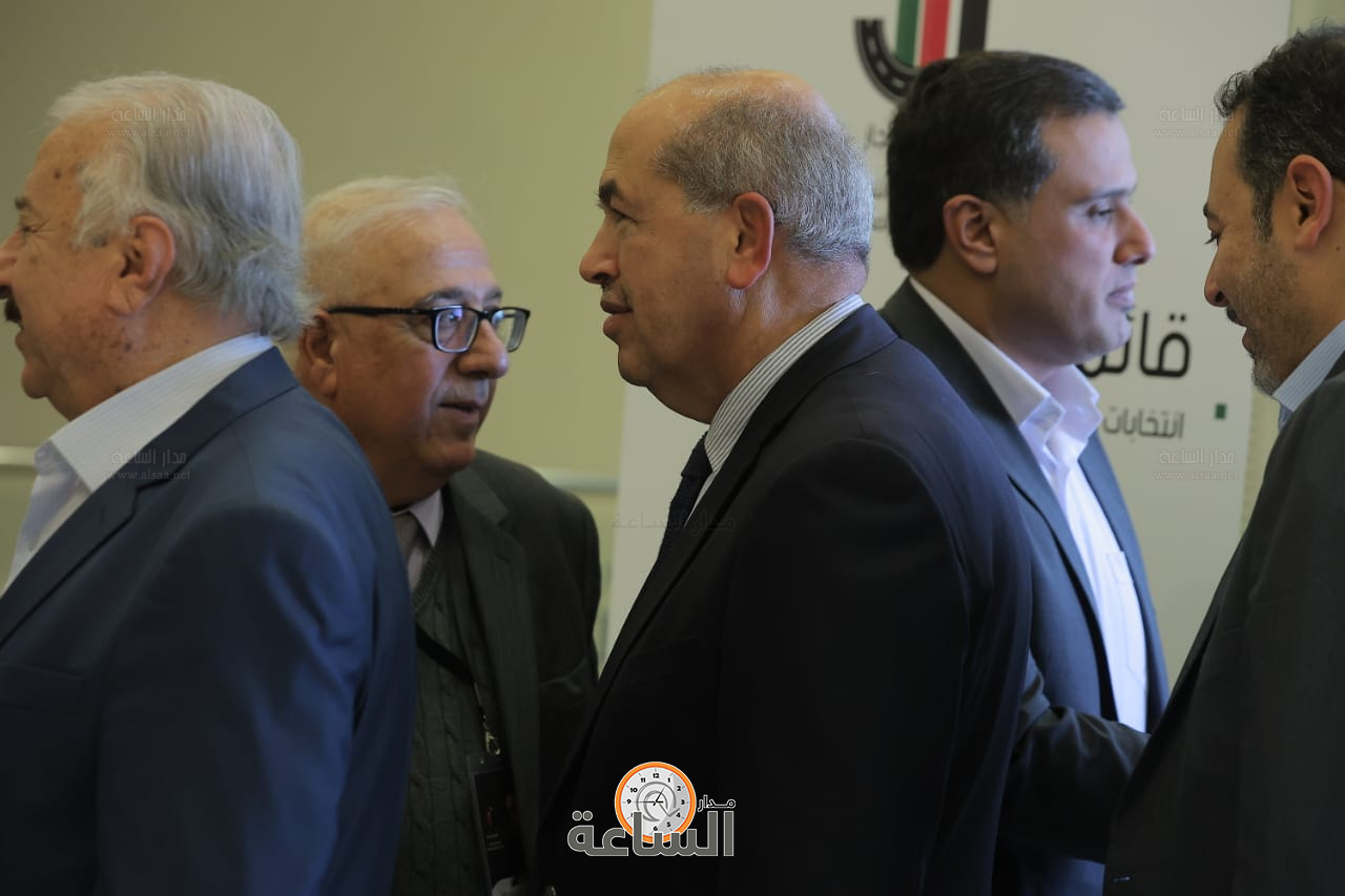 Madar Al-Saa Images 0.4578033719716348