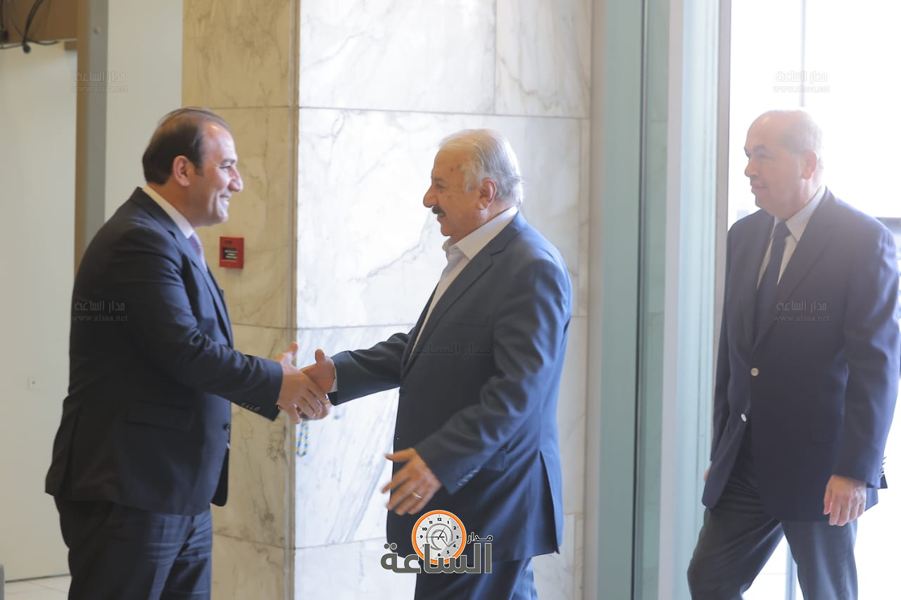 Madar Al-Saa Images 0.6008996419812309