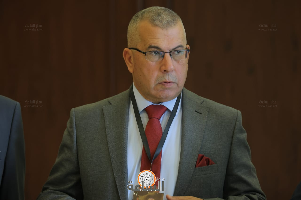 Madar Al-Saa Images 0.4191794125947994