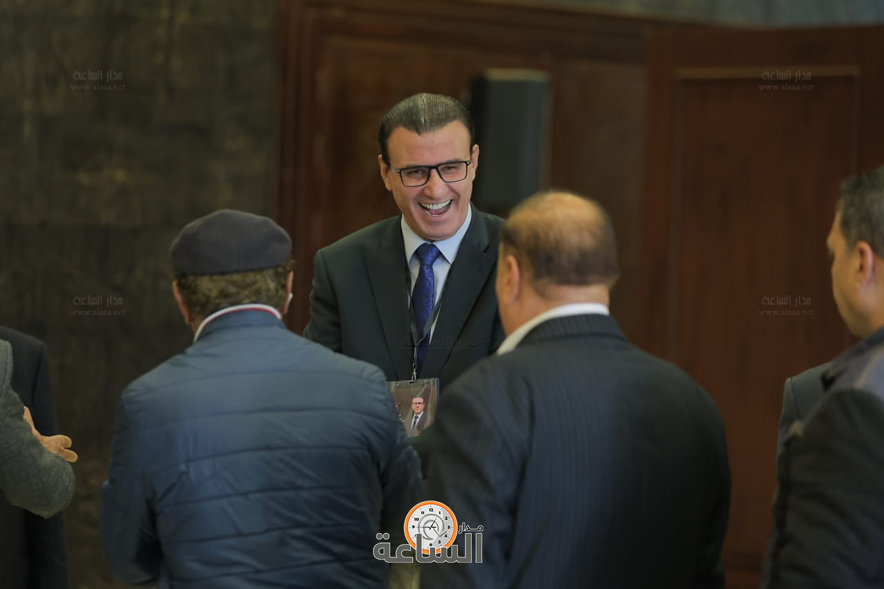 Madar Al-Saa Images 0.09271069969934098