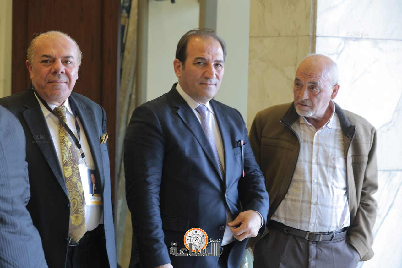 Madar Al-Saa Images 0.9180562548337168