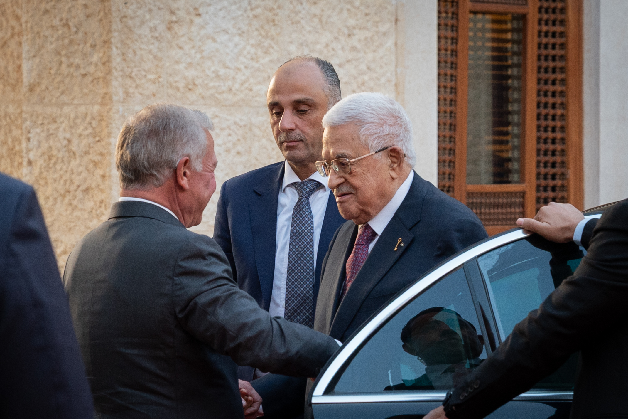 Madar Al-Saa Images 0.7947040792431772