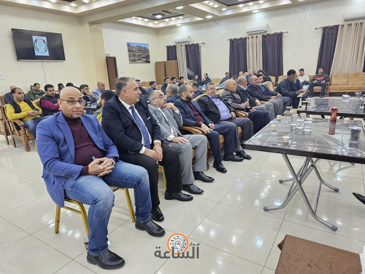 Madar Al-Saa Images 0.8818213707868845