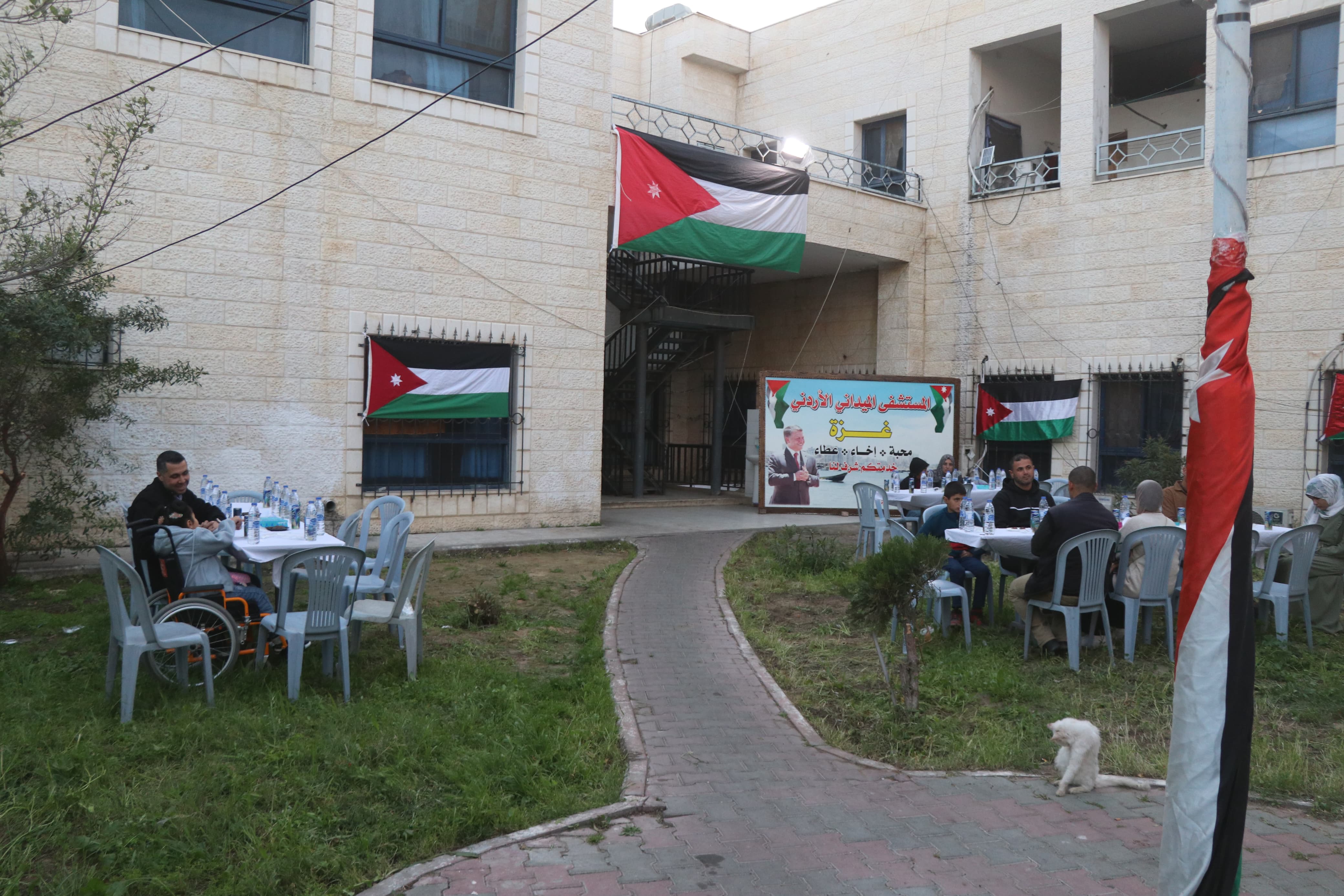 Madar Al-Saa Images 0.544299527322714