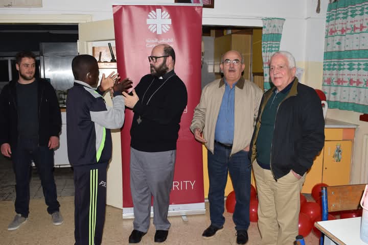 Madar Al-Saa Images 0.7693881101554829