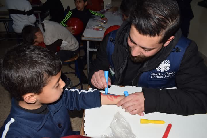 Madar Al-Saa Images 0.898995397669607