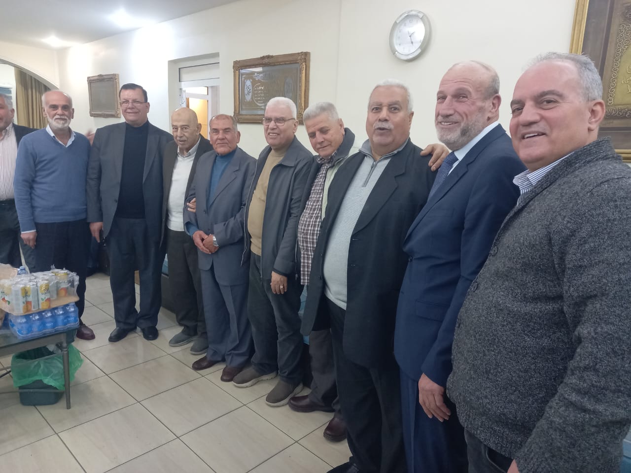 Madar Al-Saa Images 0.559453205536909