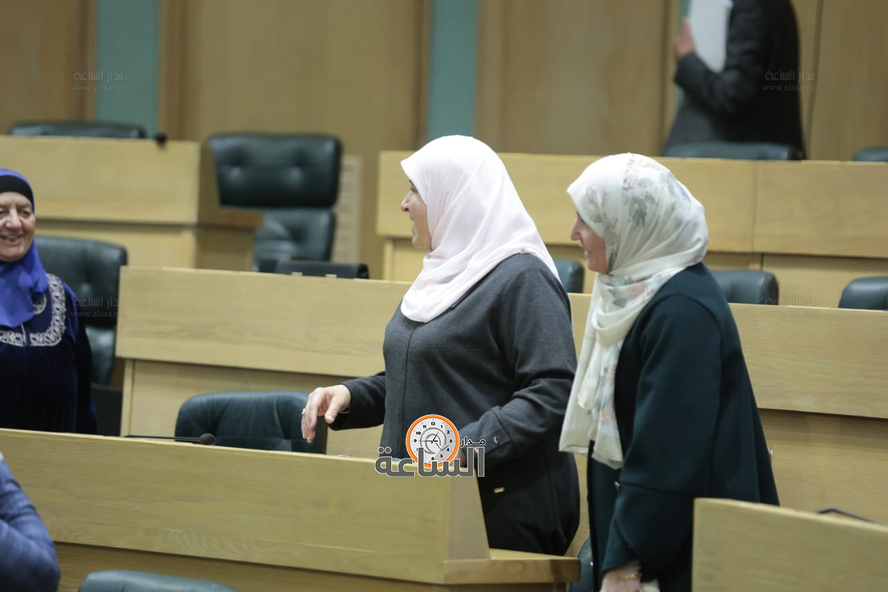 Madar Al-Saa Images 0.05152624600921807