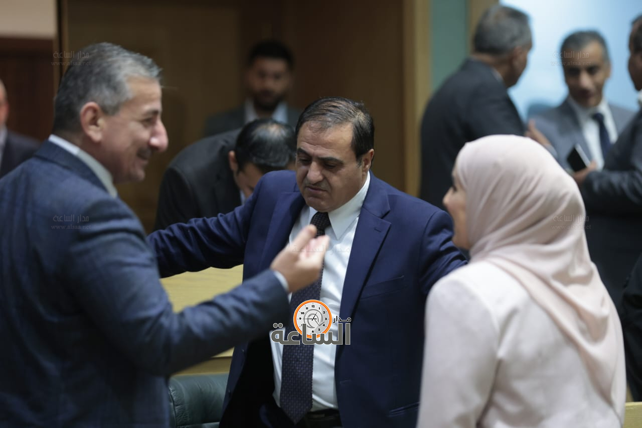 Madar Al-Saa Images 0.08756873061960646