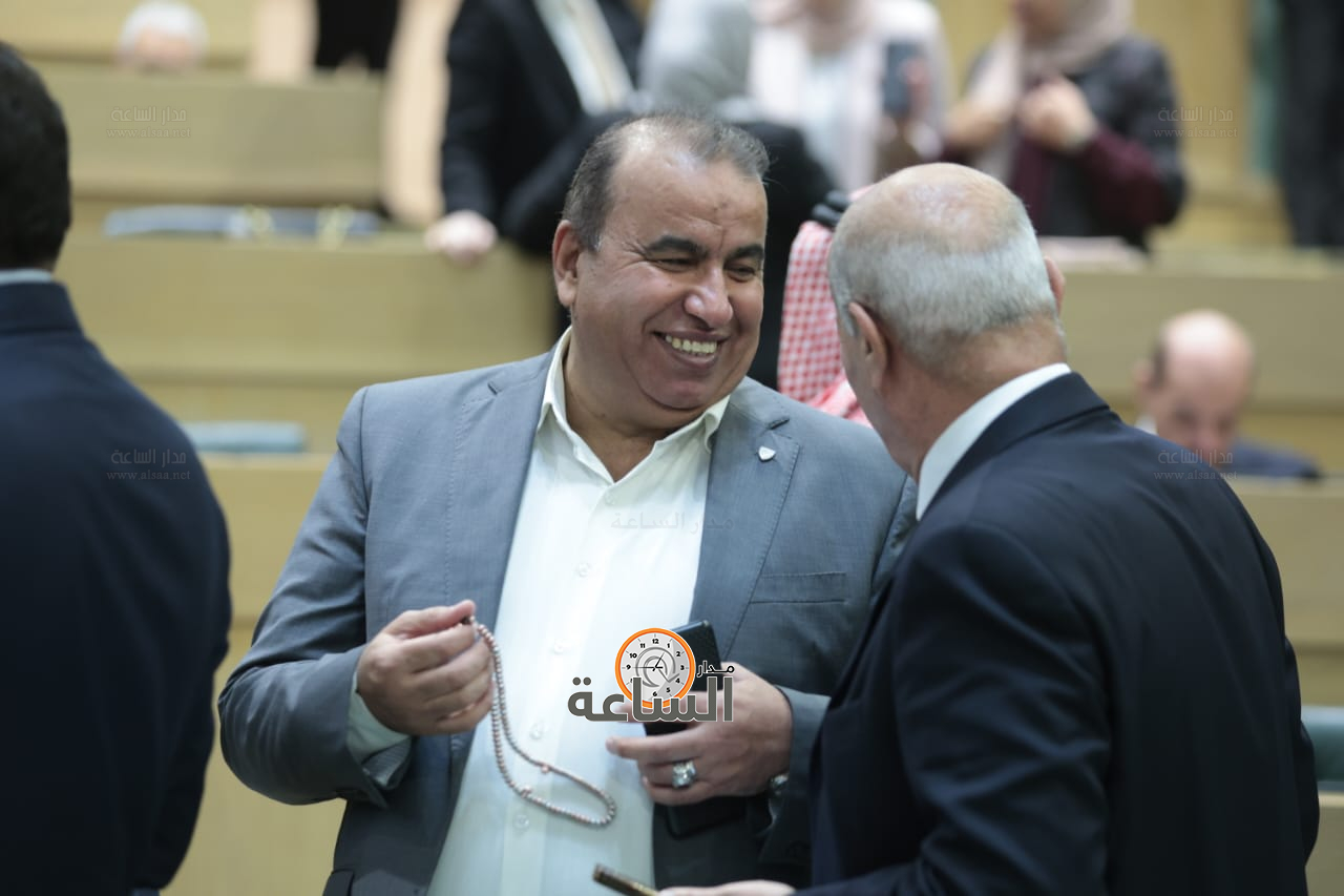 Madar Al-Saa Images 0.5335415532015007