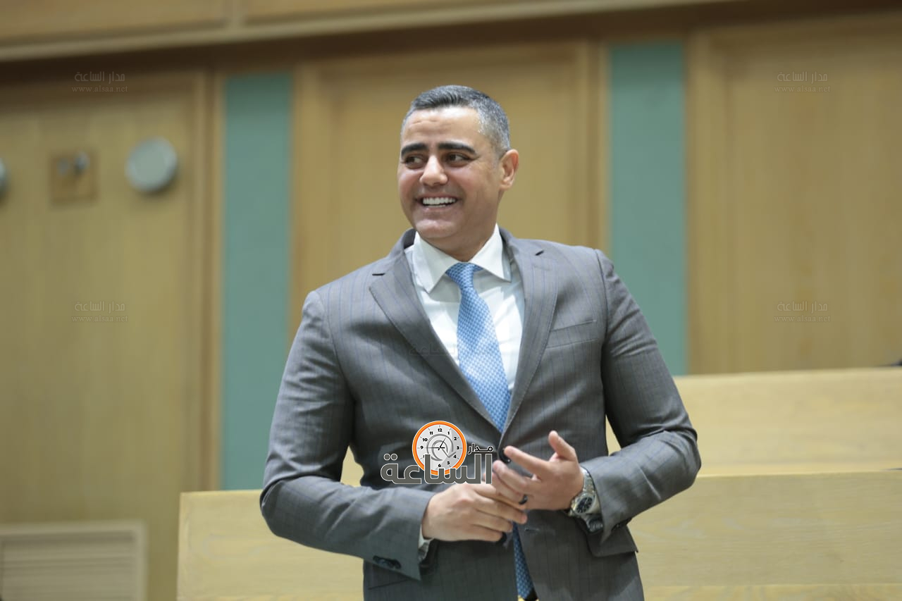 Madar Al-Saa Images 0.5740910690089975