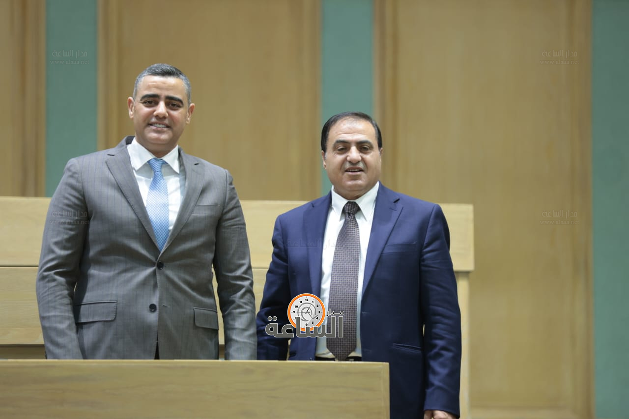 Madar Al-Saa Images 0.6158995578284683