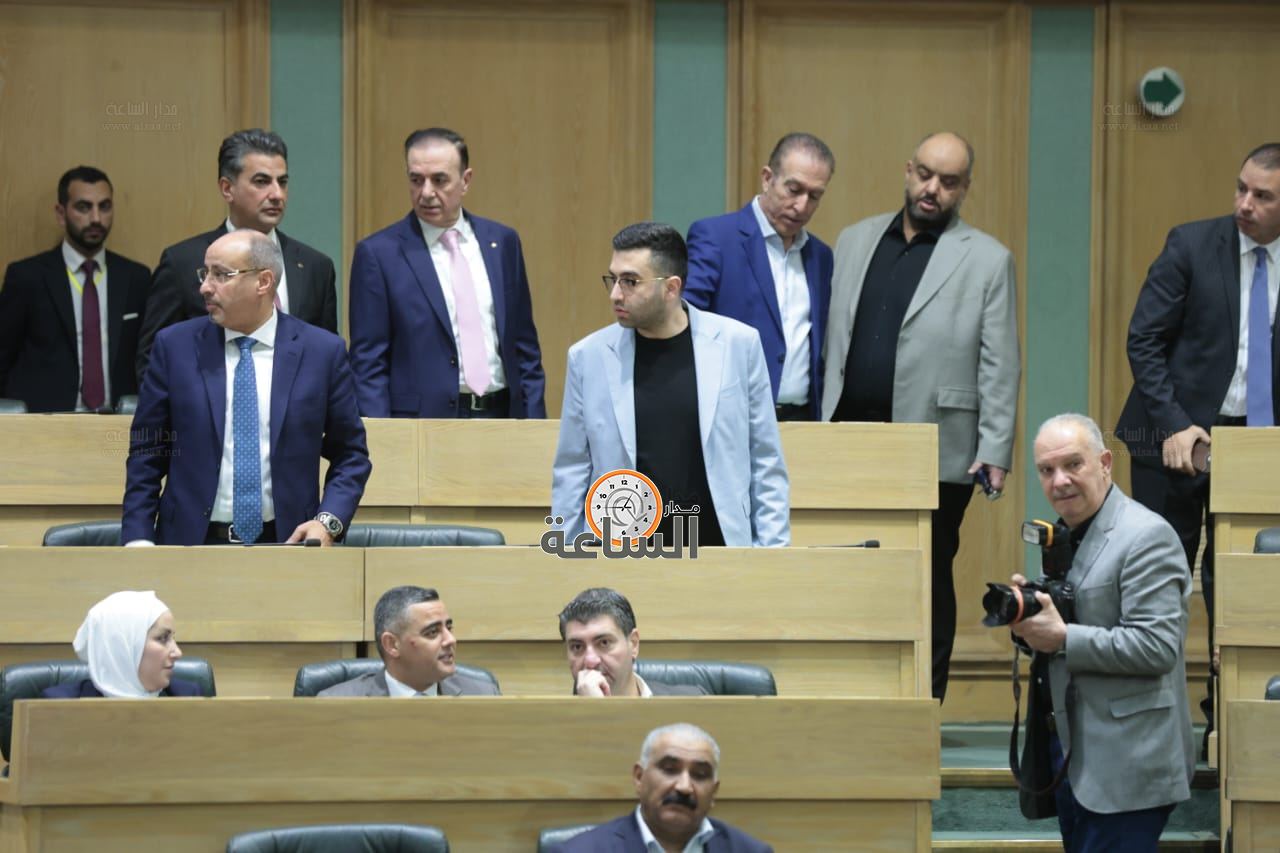 Madar Al-Saa Images 0.8587820899083318