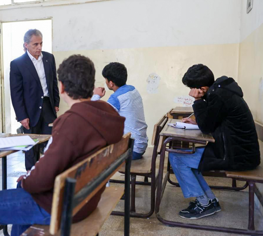 Madar Al-Saa Images 0.6930816254025176