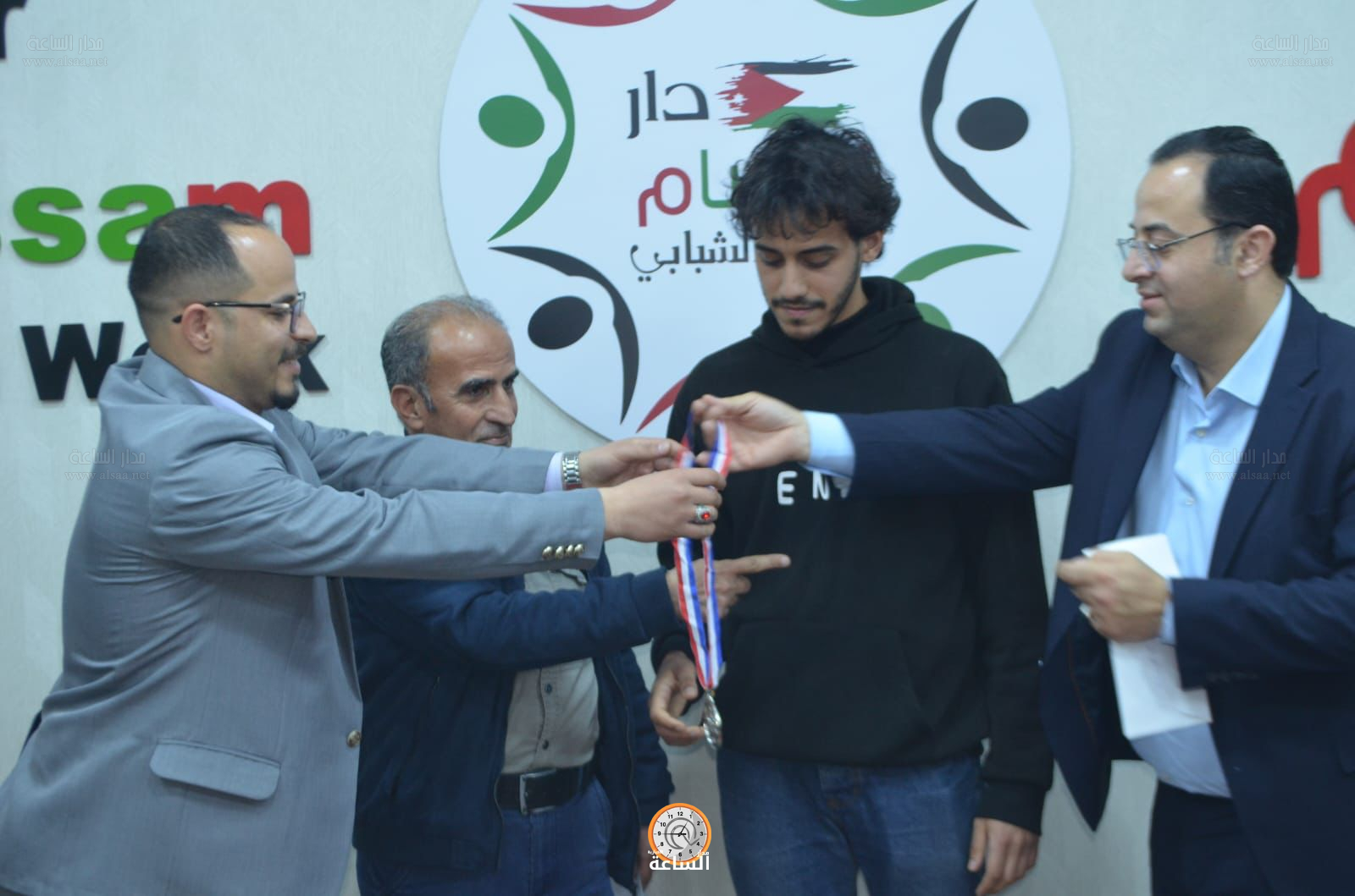 Madar Al-Saa Images 0.13006554711137475