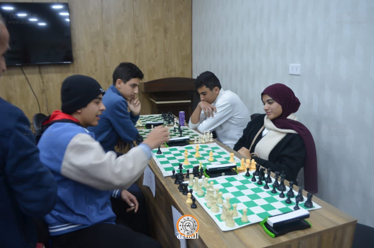 Madar Al-Saa Images 0.16637872653710062