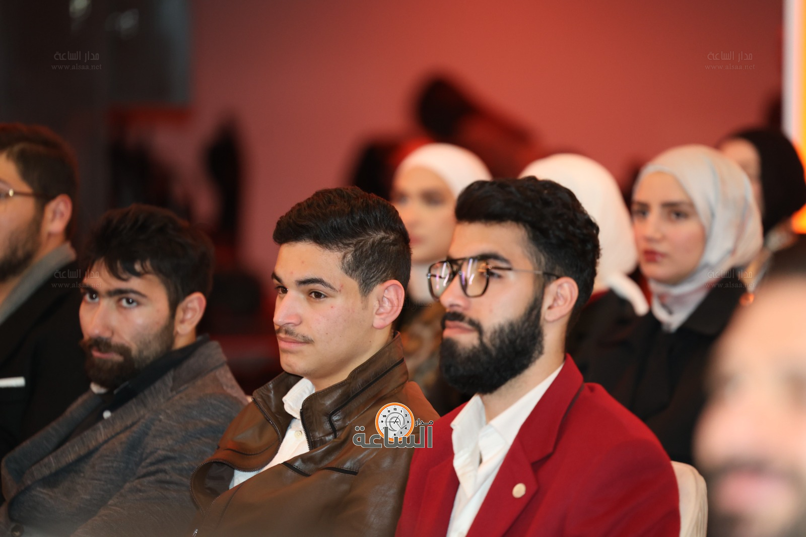 Madar Al-Saa Images 0.22418302193965123