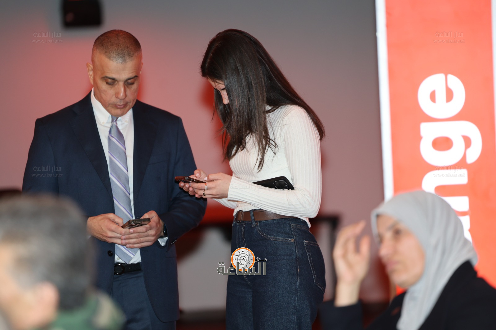 Madar Al-Saa Images 0.5735618870872934