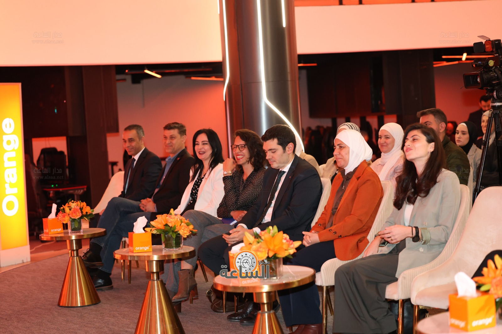 Madar Al-Saa Images 0.7834577362091504