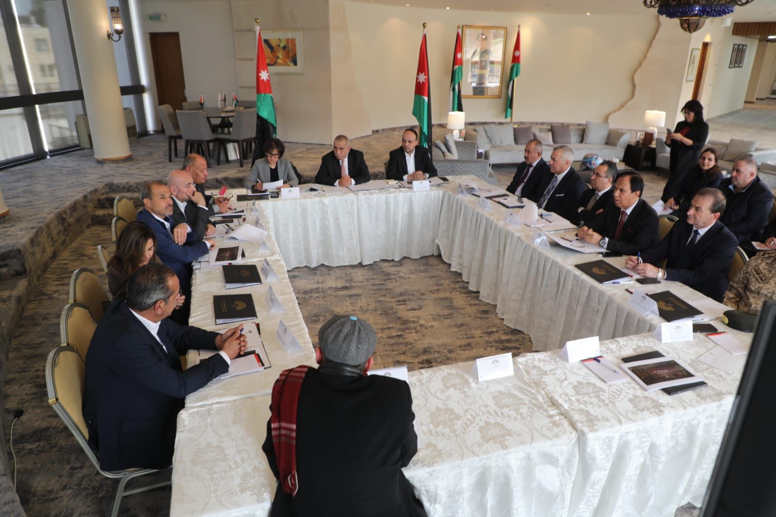 Madar Al-Saa Images 0.5950047535936329