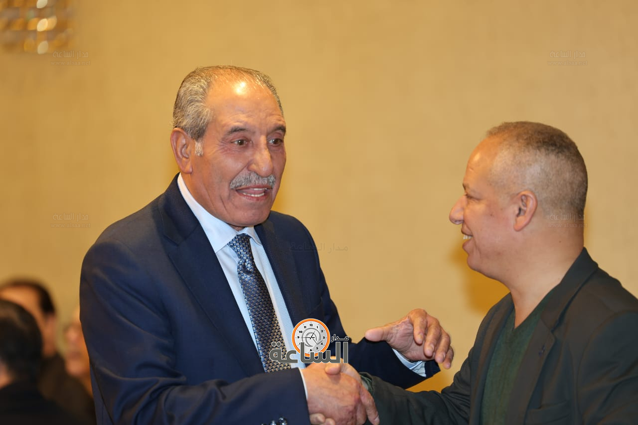 Madar Al-Saa Images 0.1176379249375854