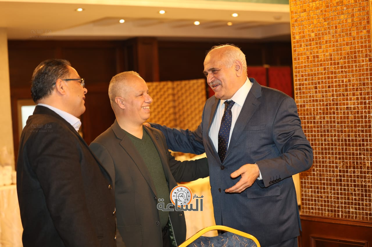 Madar Al-Saa Images 0.1856152556529591