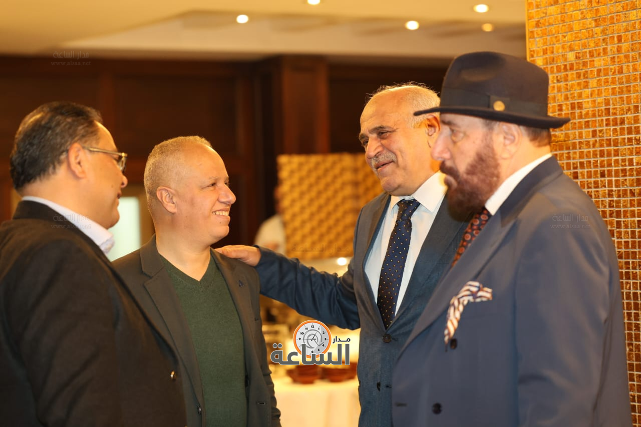 Madar Al-Saa Images 0.0849561265010148