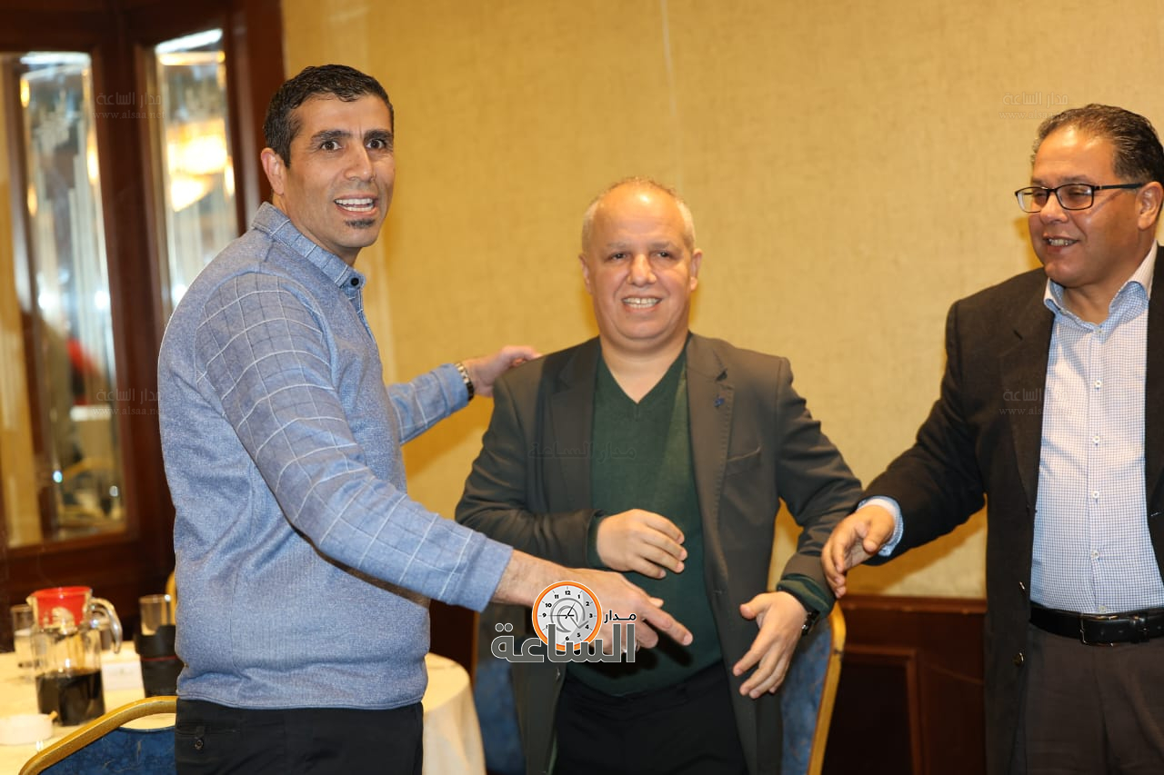 Madar Al-Saa Images 0.44338868577104673