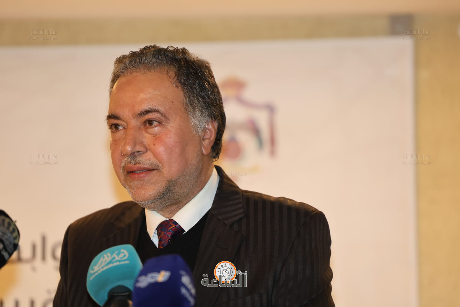 Madar Al-Saa Images 0.7521401674077675