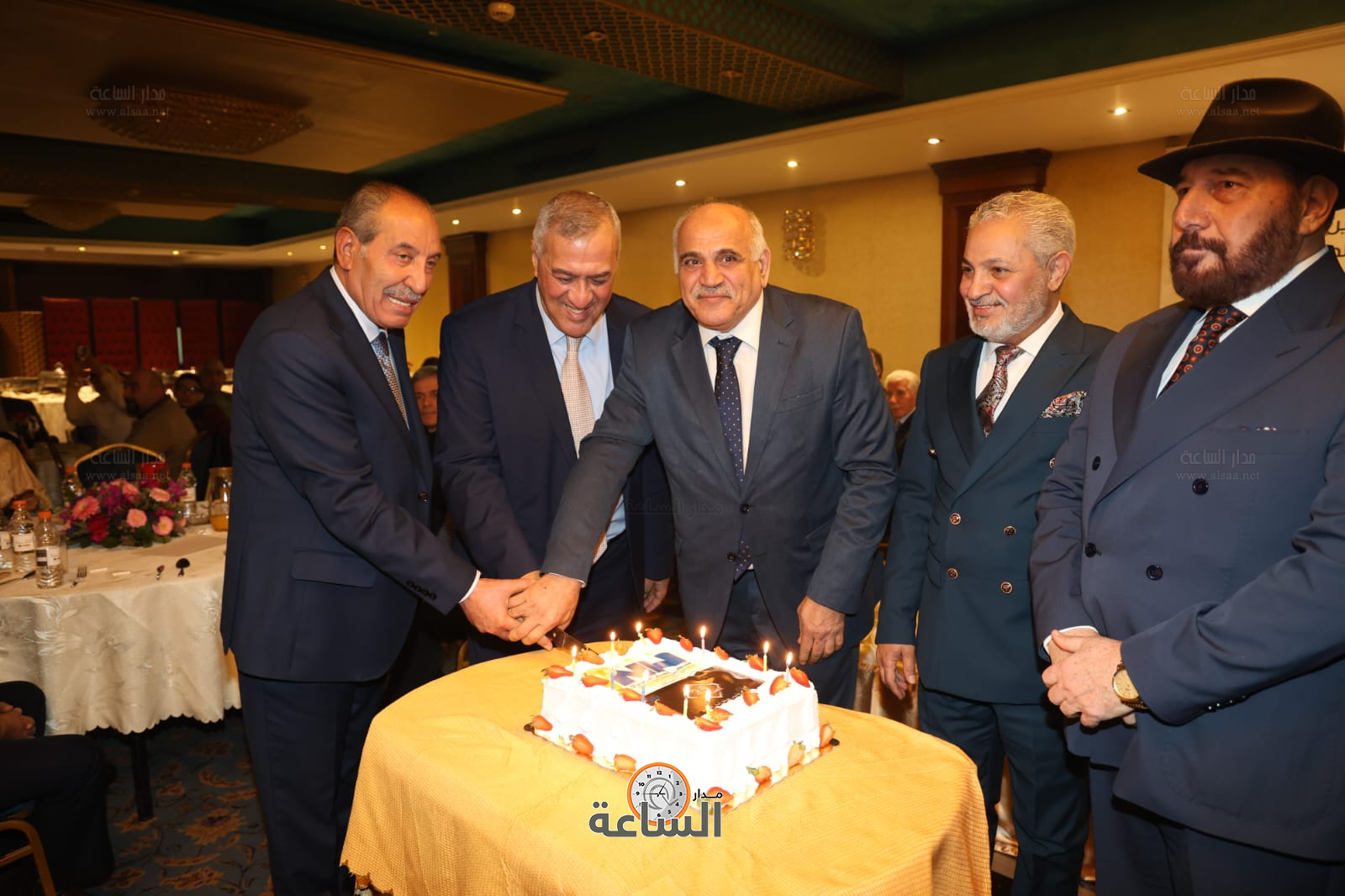 Madar Al-Saa Images 0.1888022788360597