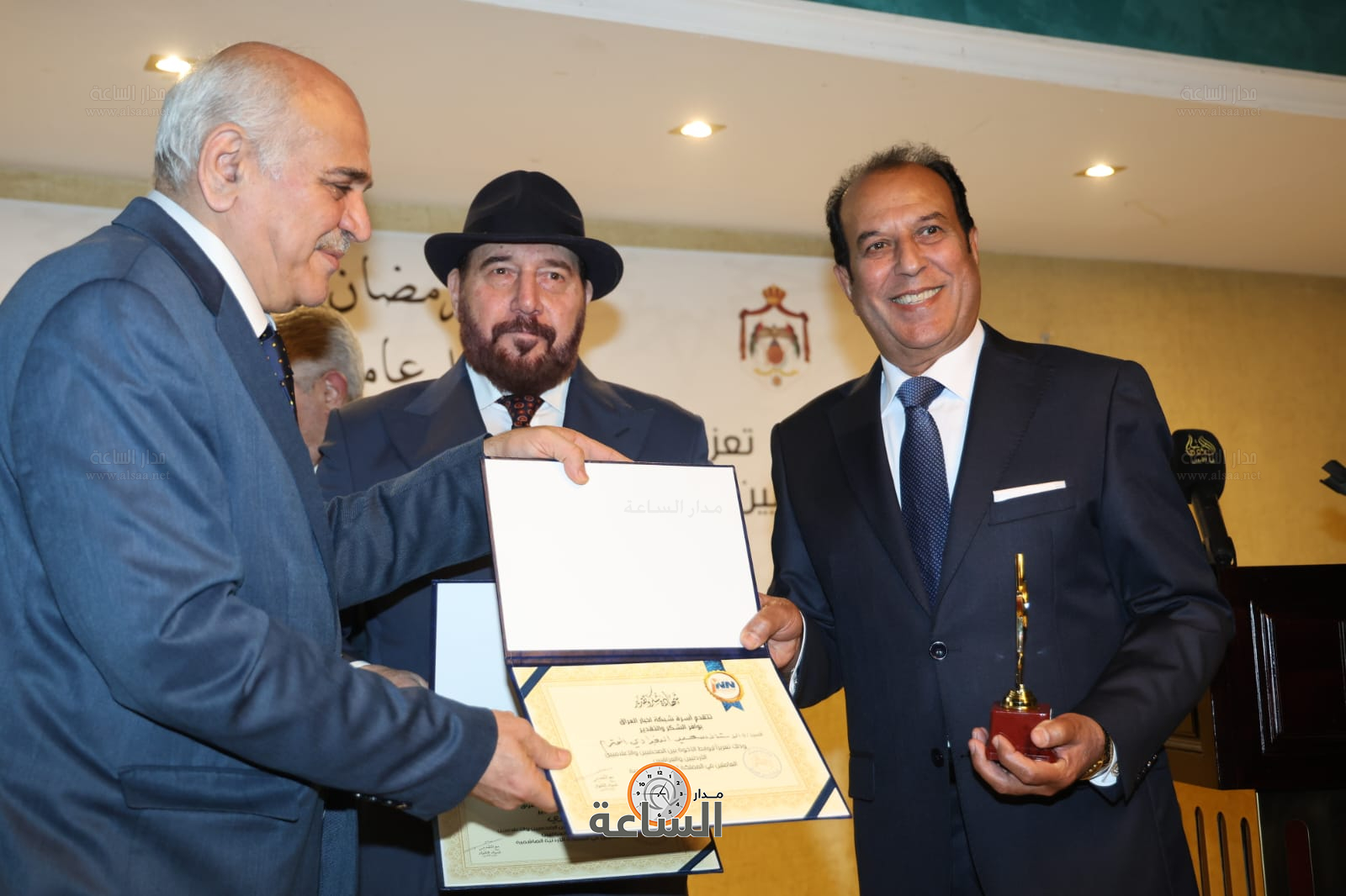 Madar Al-Saa Images 0.09296340118779778