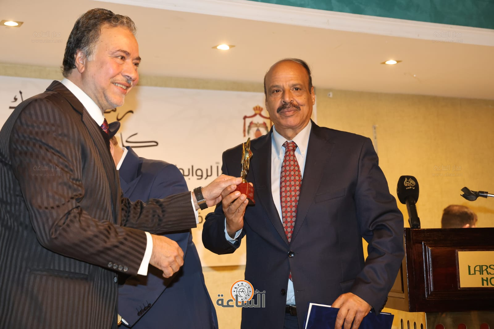 Madar Al-Saa Images 0.9305677837681792