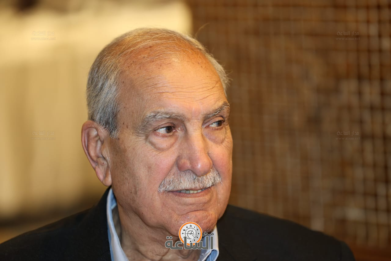 Madar Al-Saa Images 0.530476988490957