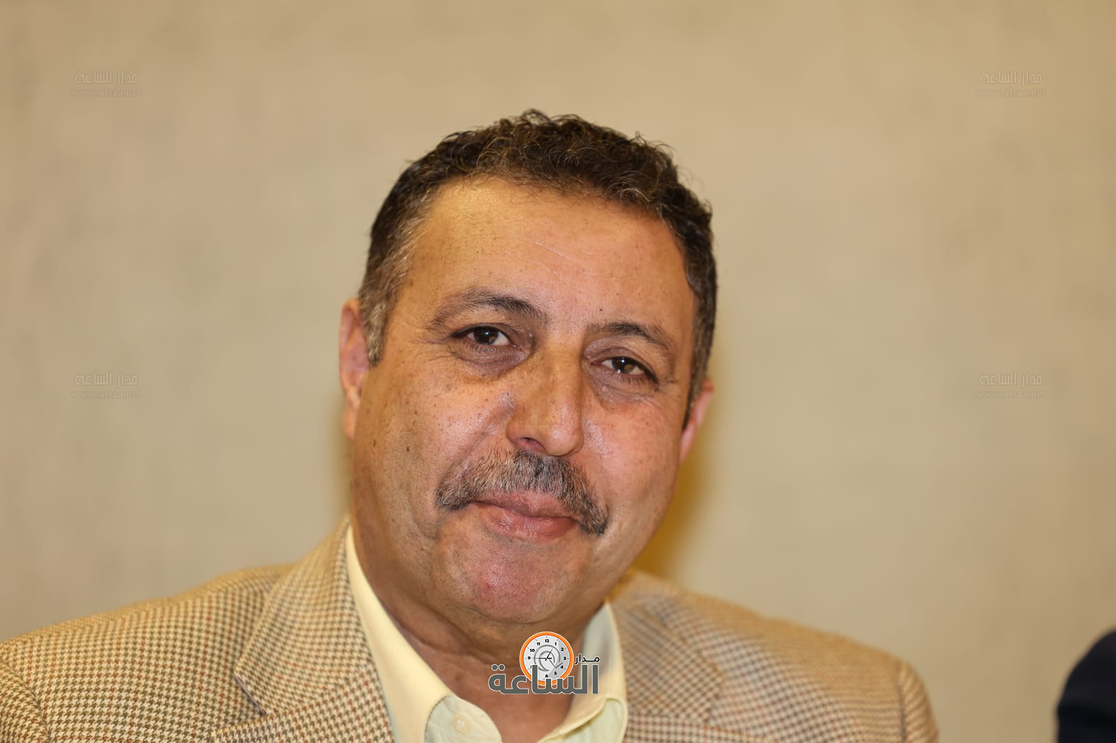 Madar Al-Saa Images 0.1744428552456576