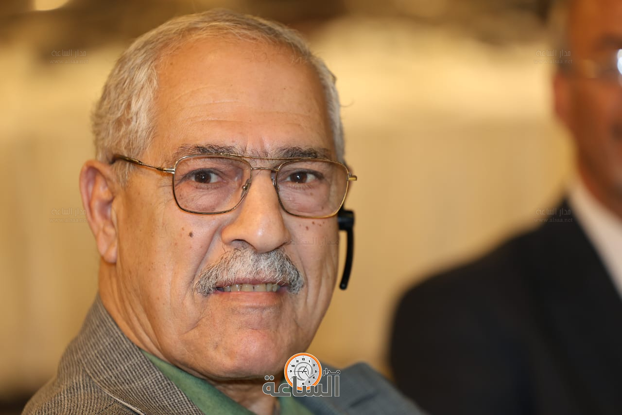 Madar Al-Saa Images 0.25781467687138626