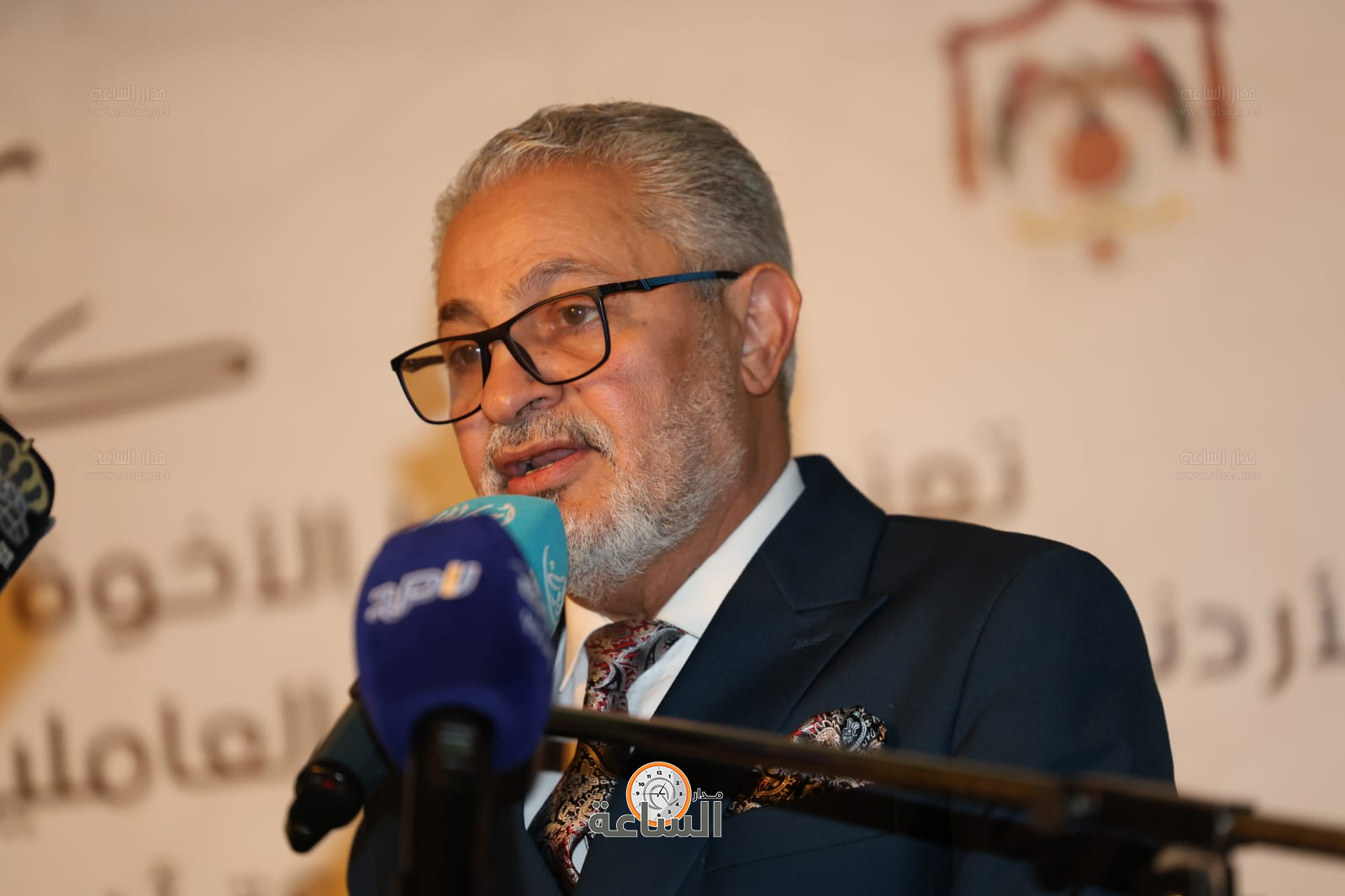 Madar Al-Saa Images 0.8176197326375889