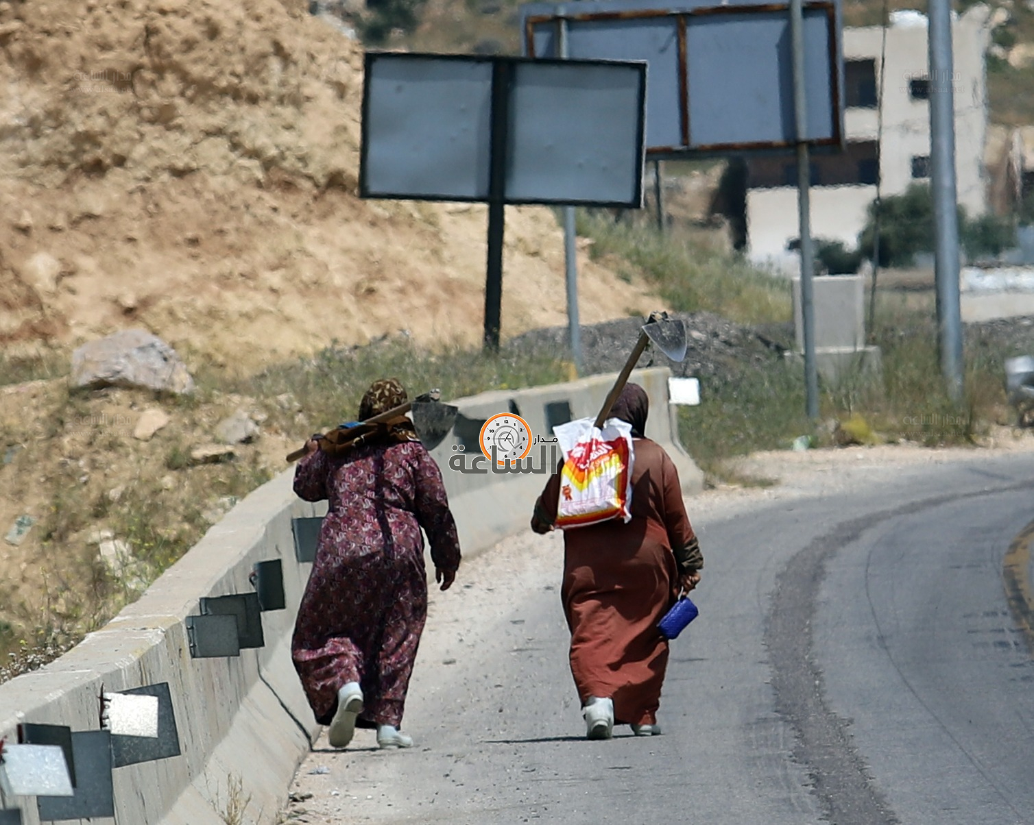 Madar Al-Saa Images 0.6186196937399495