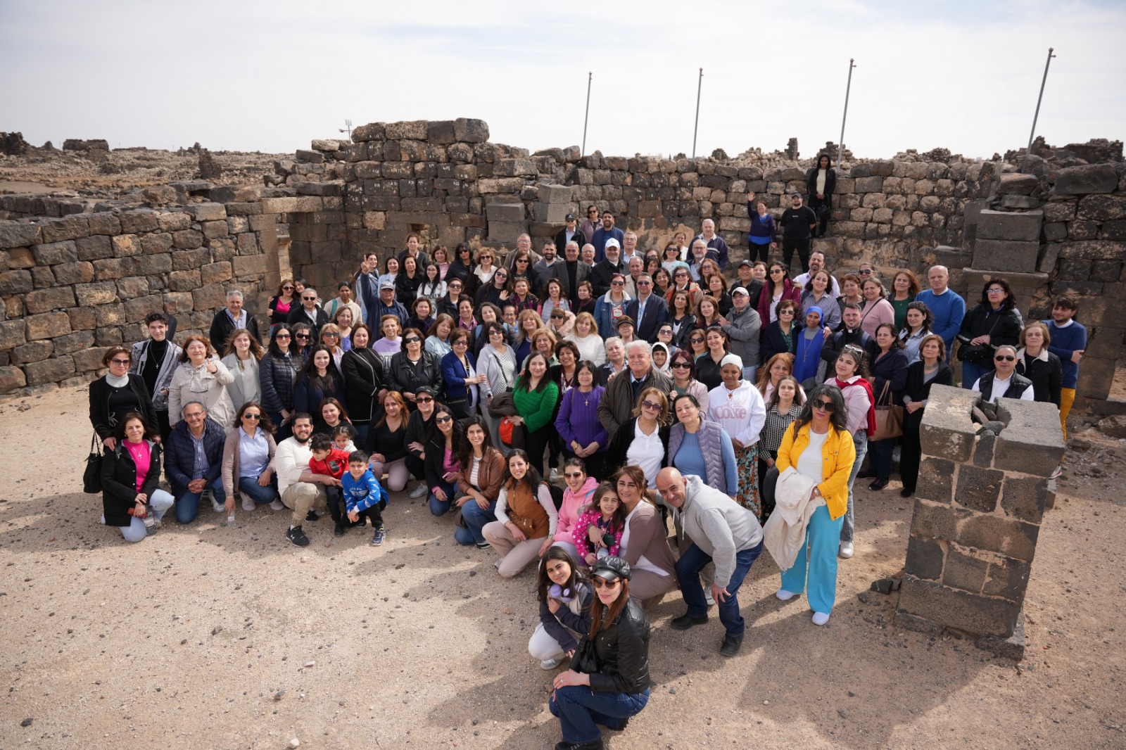 Madar Al-Saa Images 0.20534618680987338