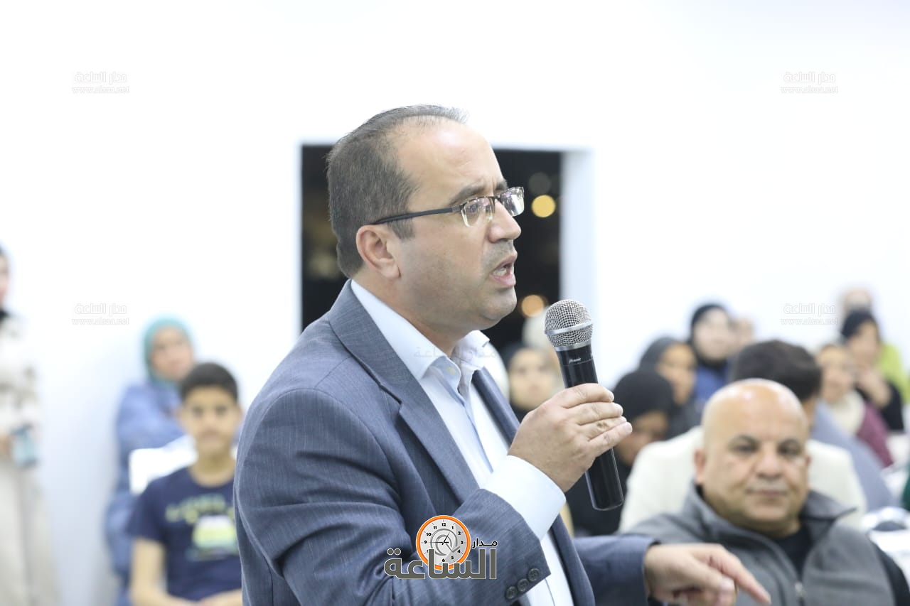 Madar Al-Saa Images 0.46984672114489