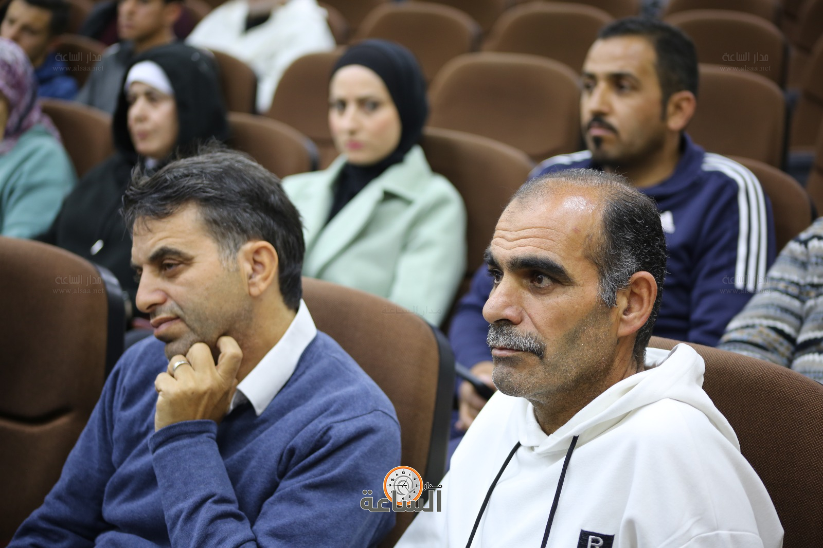 Madar Al-Saa Images 0.24013476065259143