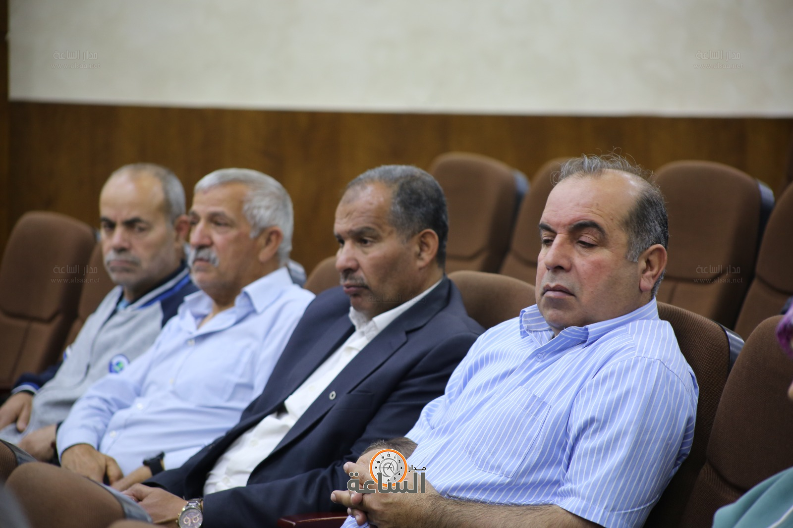 Madar Al-Saa Images 0.2332323774013365