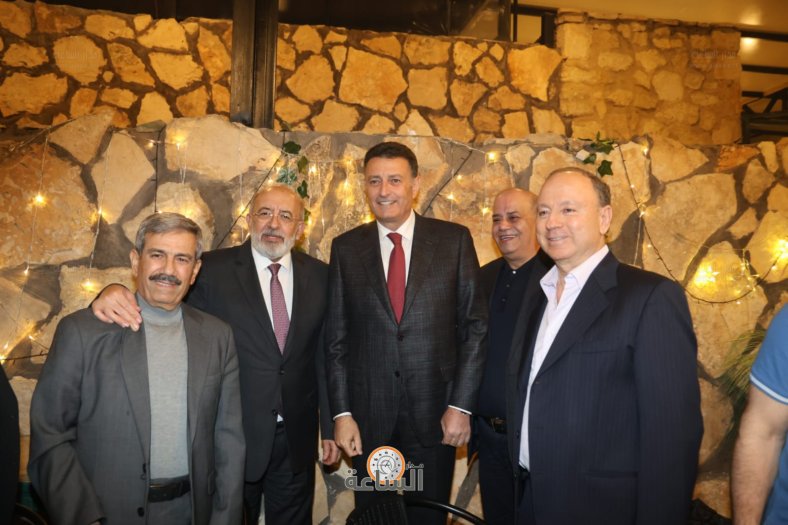 Madar Al-Saa Images 0.8927896966039235